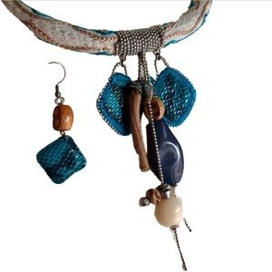 Tribal Look Choker & Earrings Turquoise Wood Boho